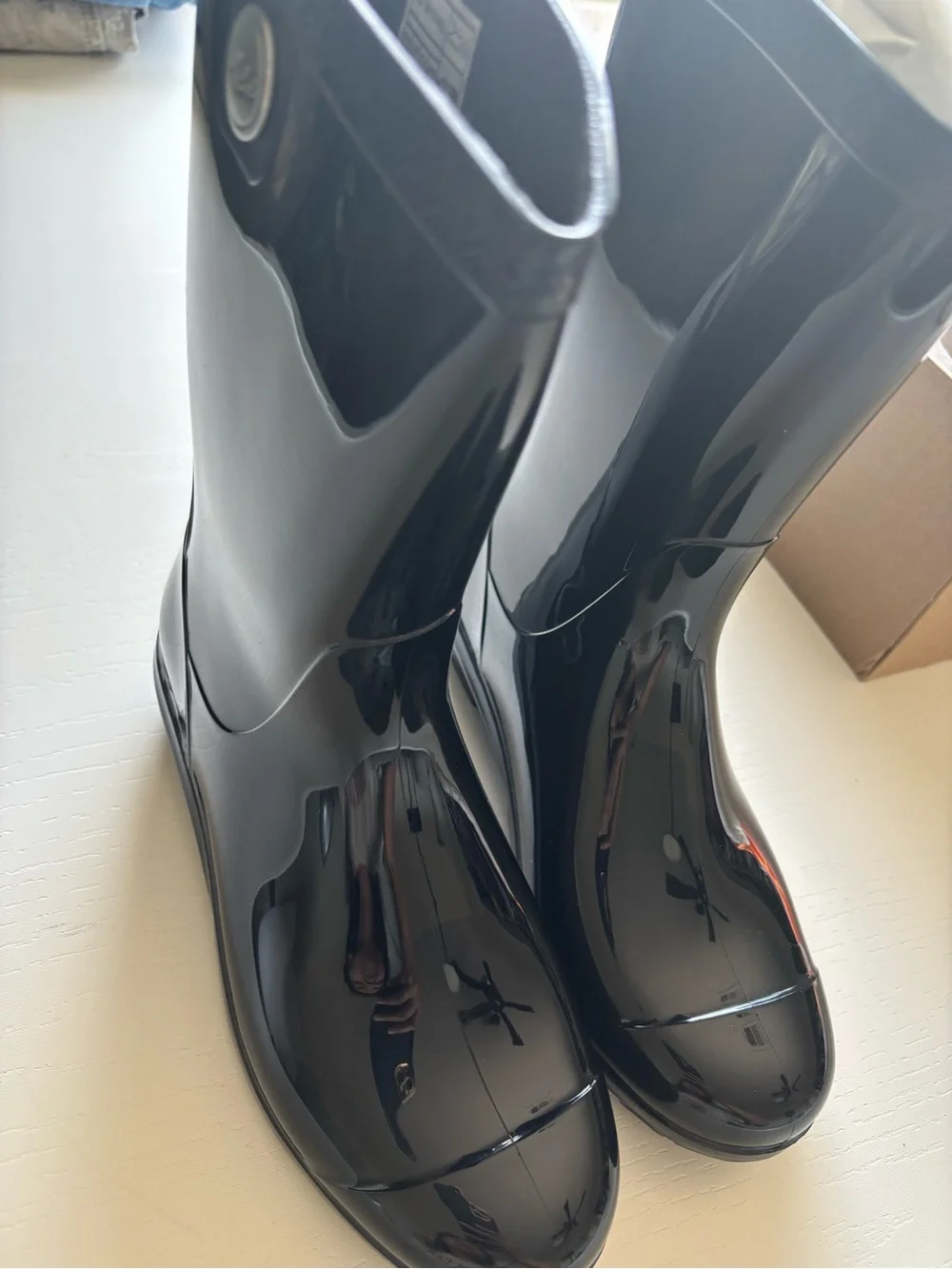 UGG Men’s Black Gloss Rain & Snow Boots